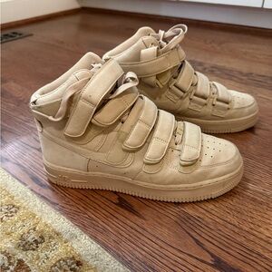 Nike Tan Combat Boots